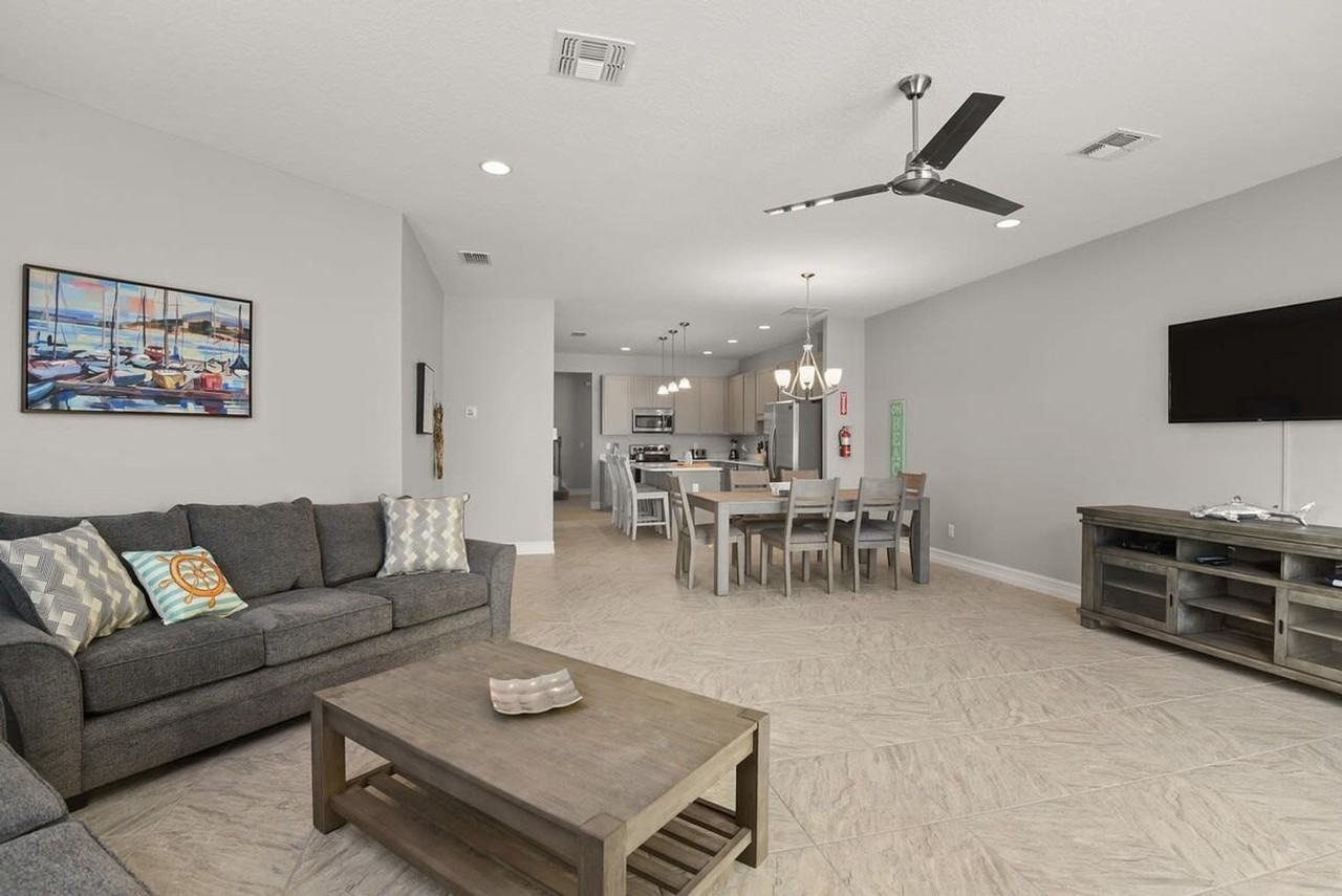 132 Mediterranean Way - Photo 2 of 110