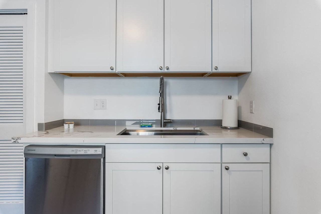 1801 Yakima Ave #1045865P - Photo 6 of 17