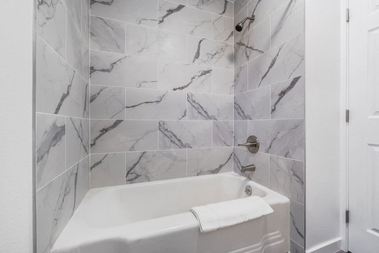 1801 Yakima Ave #1045865P - Photo 7 of 17