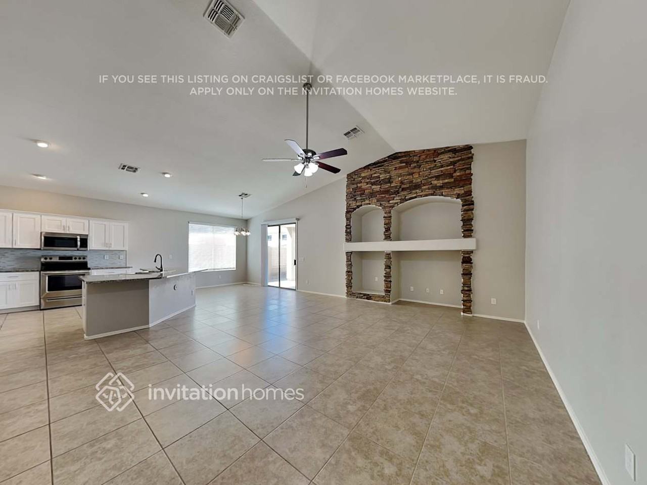 13226 W Citrus Way - Photo 3 of 21