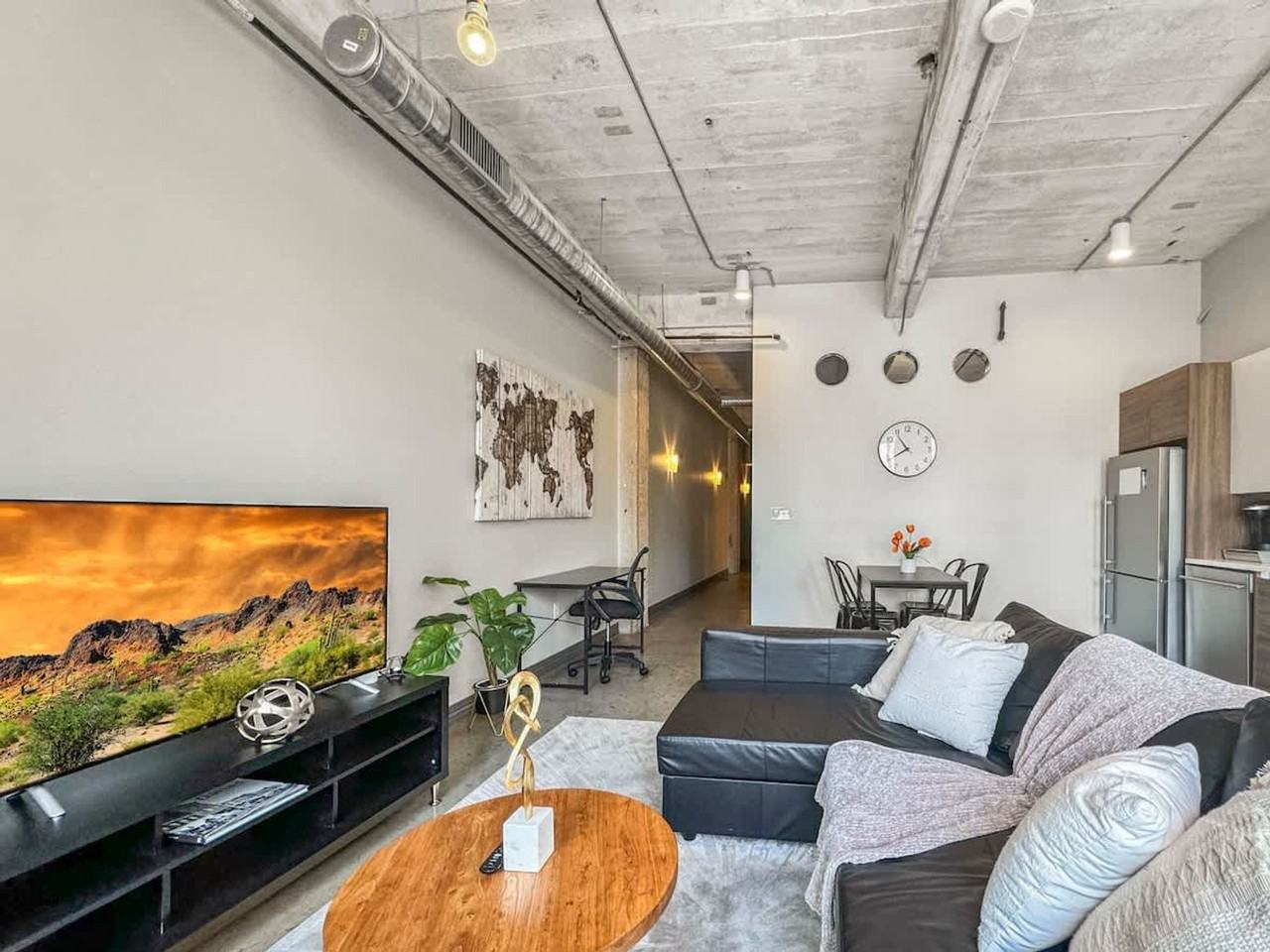 500 S Ervay St #1055872P - Photo 2 of 11