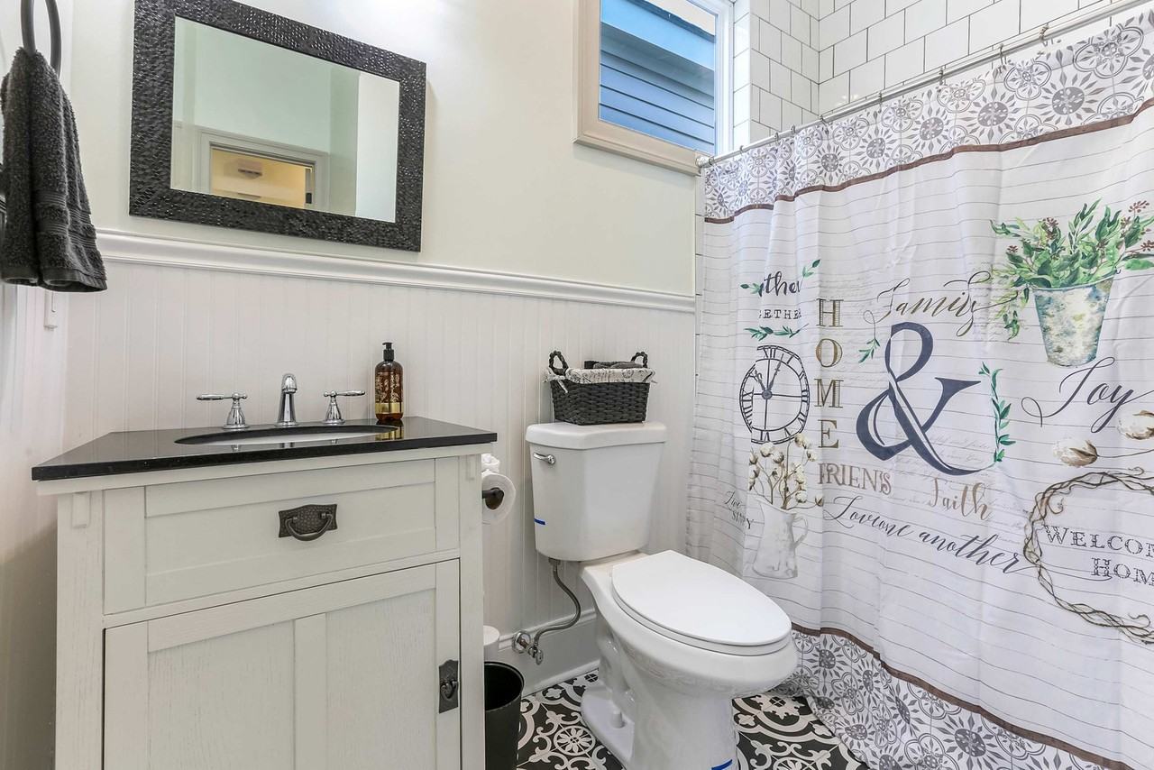 2209 Louisiana Avenue - Photo 5 of 37