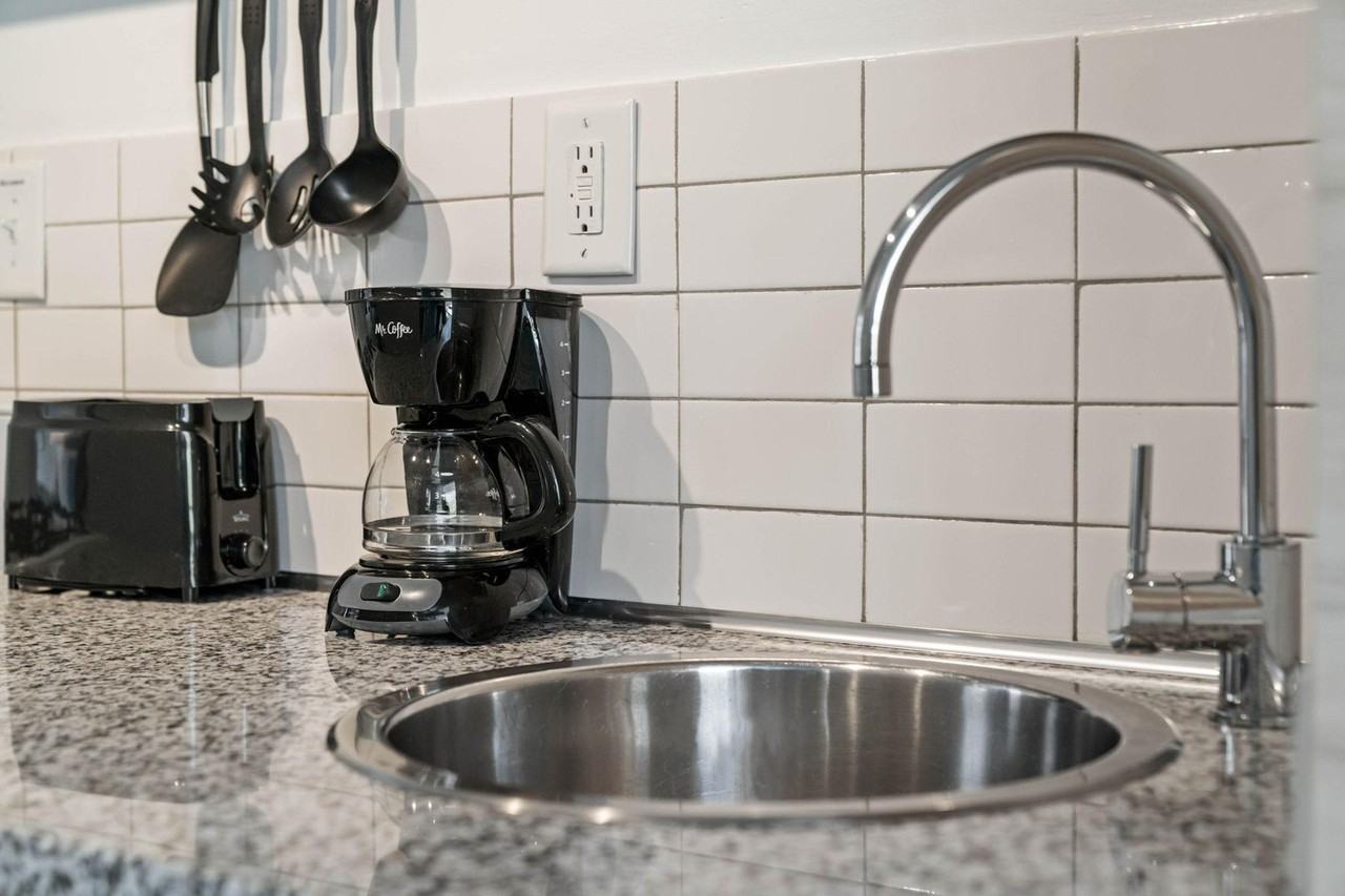 47 25th St Nw #1226697P - Photo 7 of 26