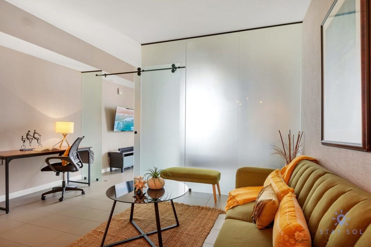 90 Ne 17th St #1227348P - Photo 2 of 31