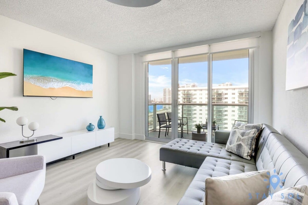 19370 Collins Avenue - Photo 7 of 103