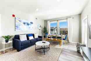 375 Harbour Cove Dr - Photo 1 of 1