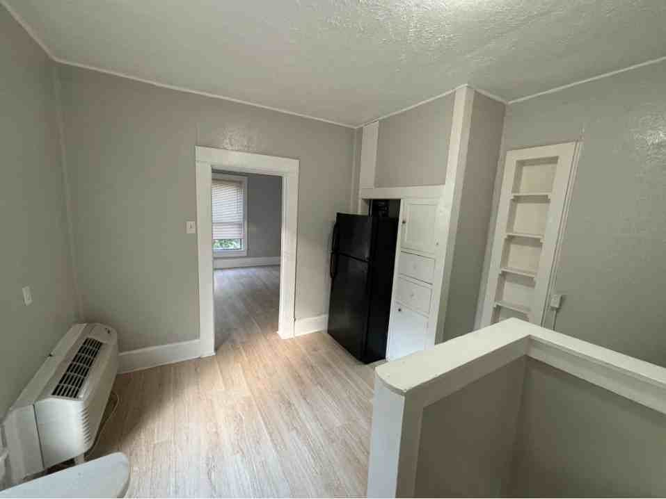 714 Reynolds St - Photo 2 of 17