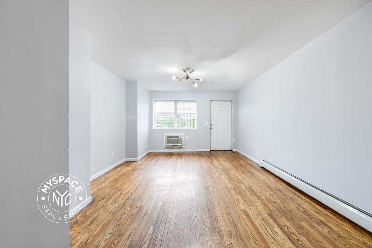 1775 Eastern Pkwy #2 - Photo 4 of 14