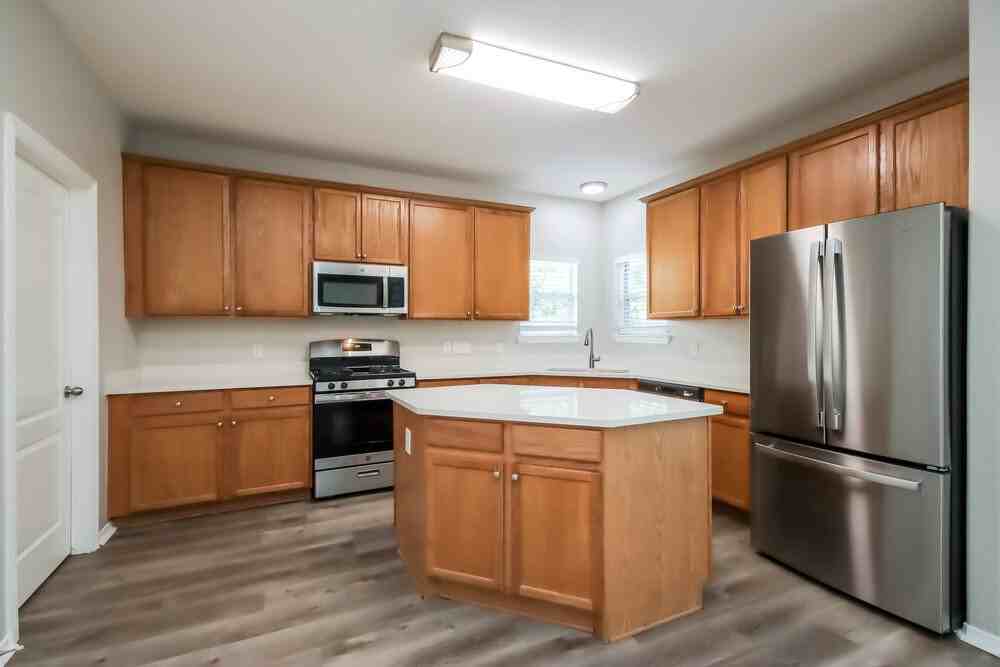 1089 Shadow Glenn Dr - Photo 7 of 17