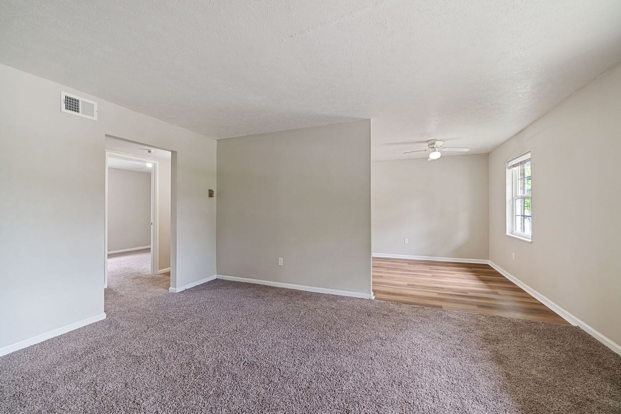 Colonial Oaks - Photo 3 of 14