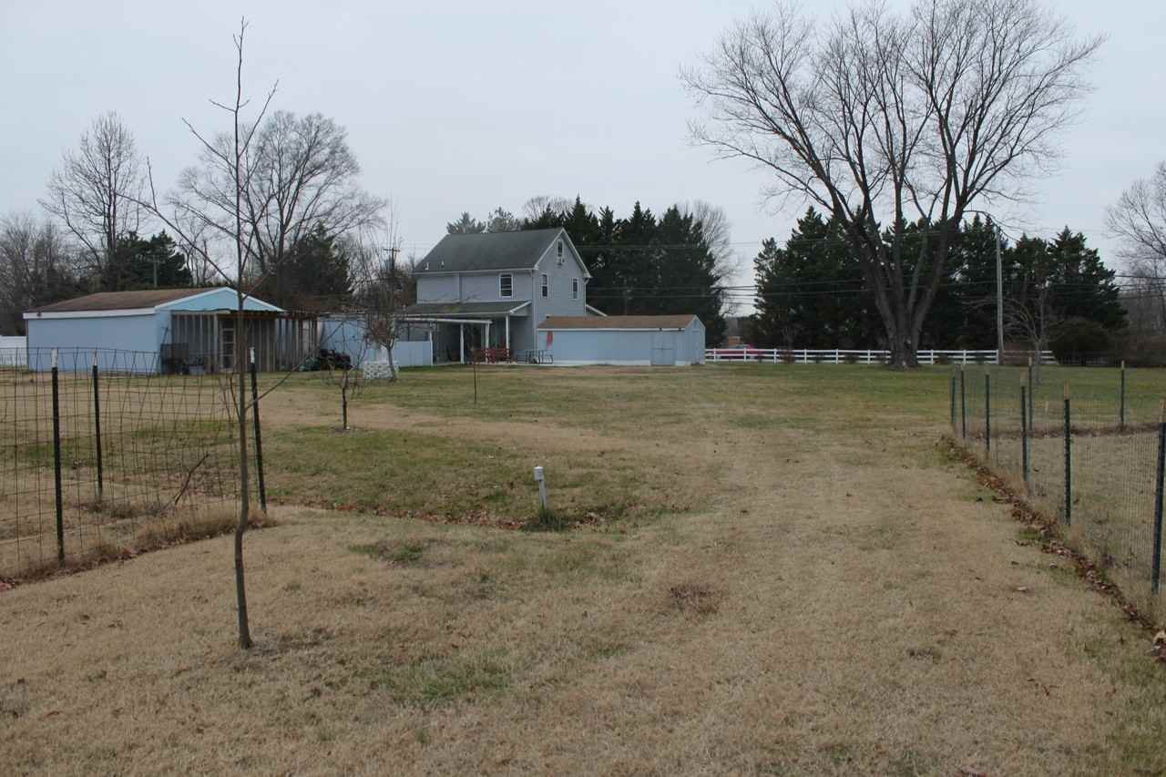 6213 Shady Side Rd #NA - Photo 2 of 19