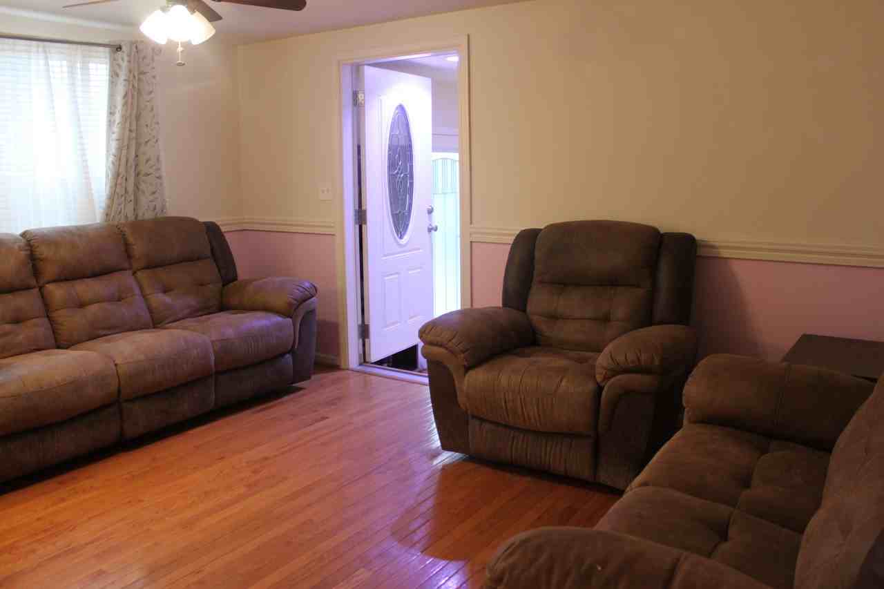 6213 Shady Side Rd #NA - Photo 3 of 19