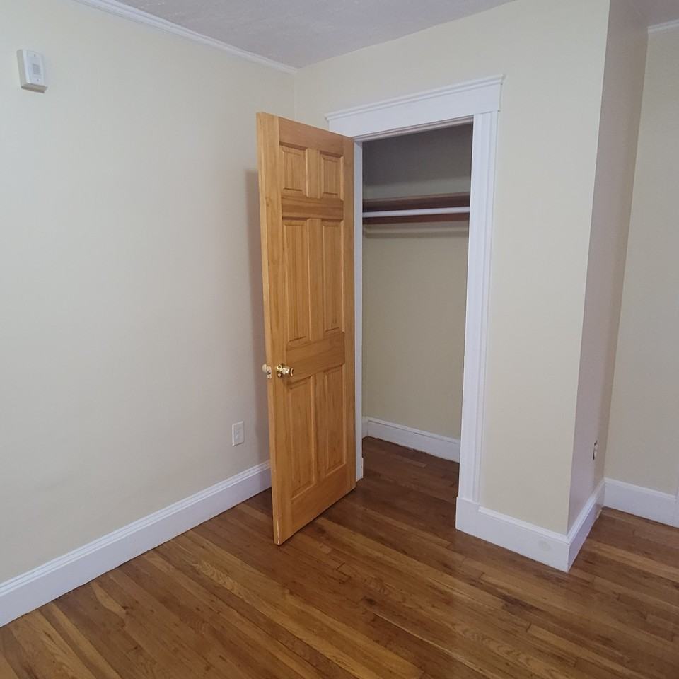 742 River St #6 - Photo 3 of 16