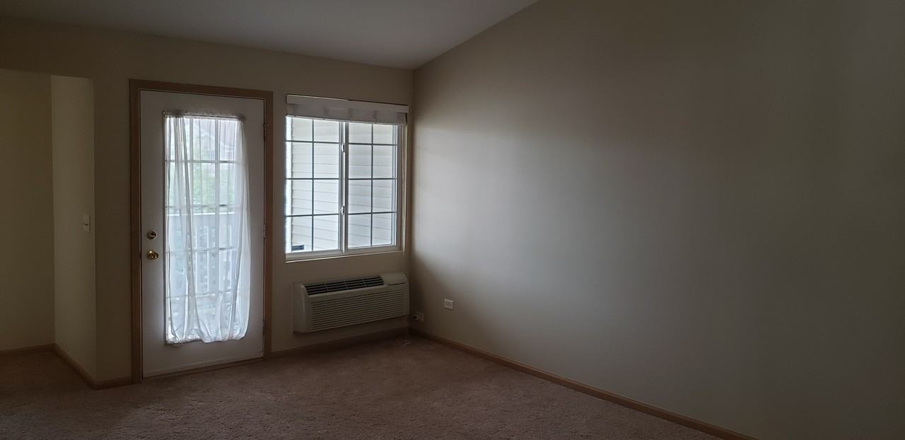 1819 Silverstone Dr #NA - Photo 7 of 37