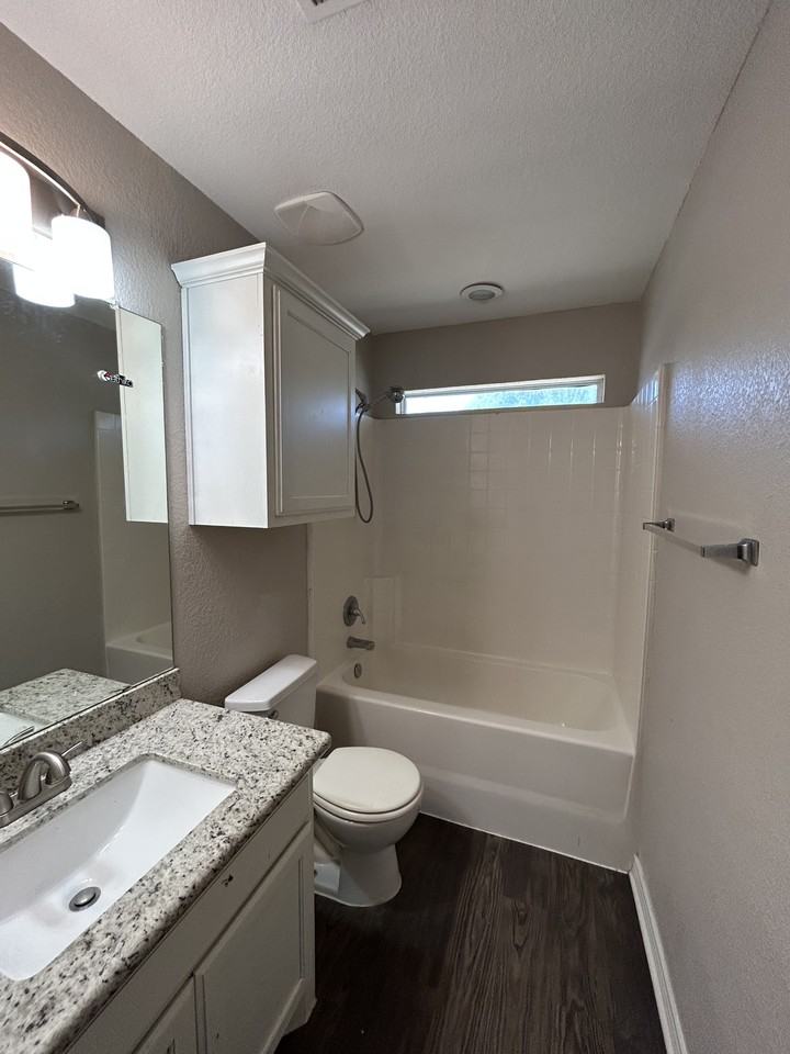 2516 Pascal Ct #A - Photo 7 of 7