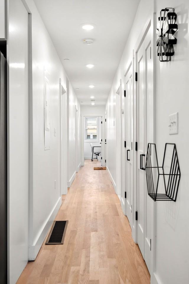 349 W 4th St #1 - Photo 4 of 9