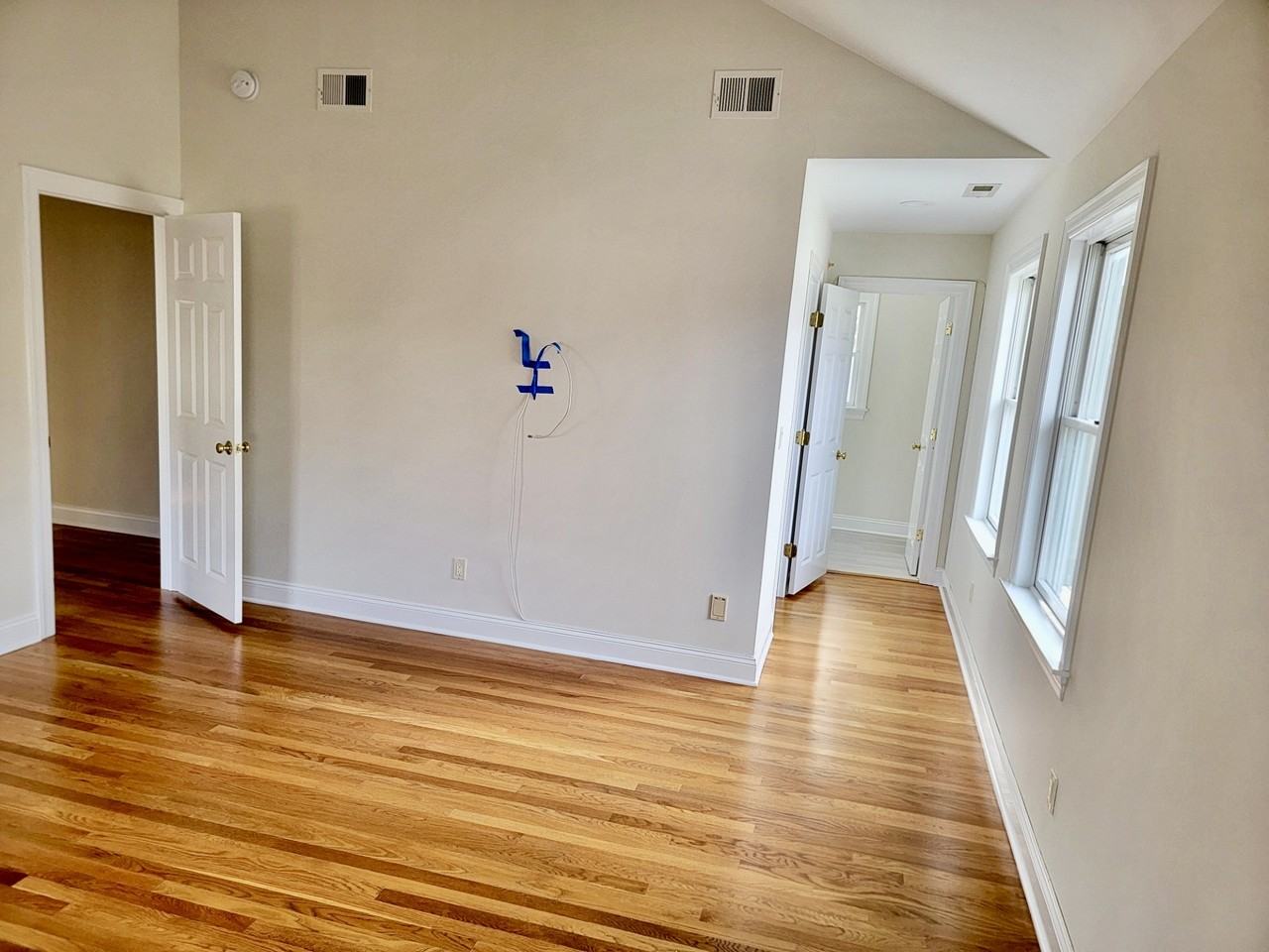 79 Park Avenue - Photo 3 of 8