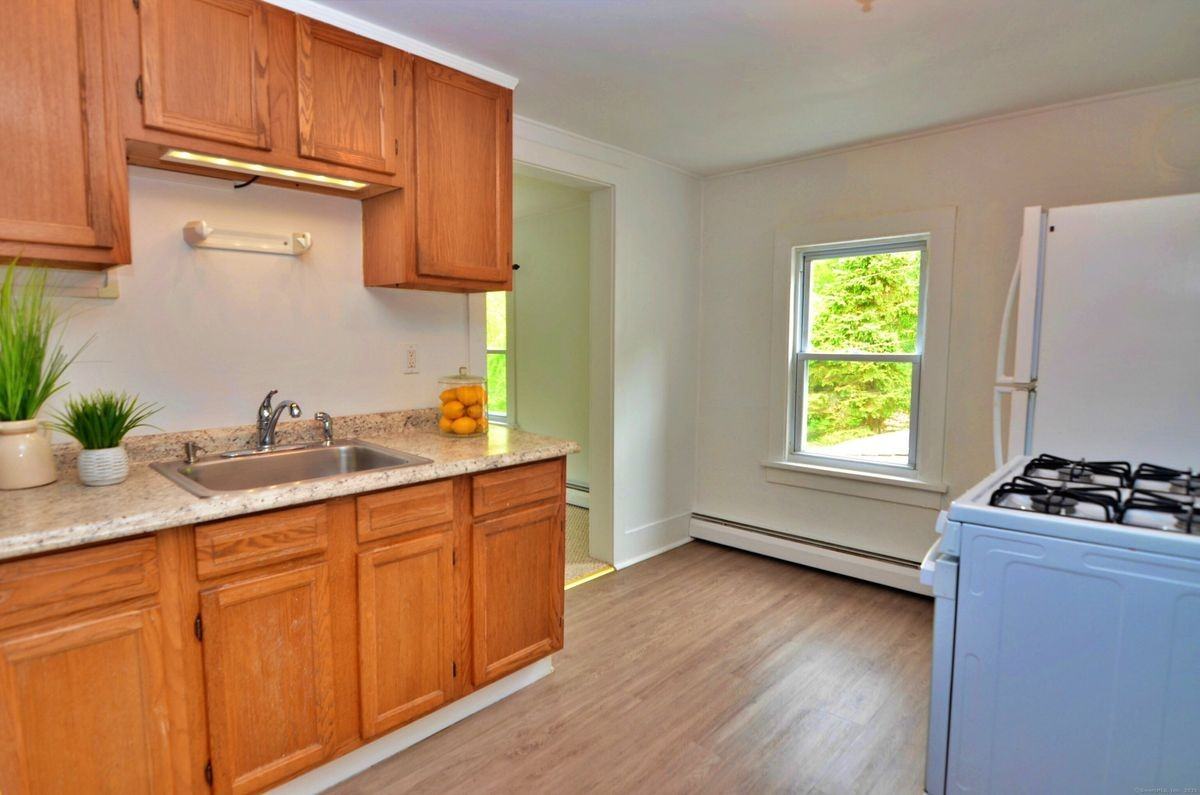 10 Mountain Orchard Rd - Photo 2 of 22