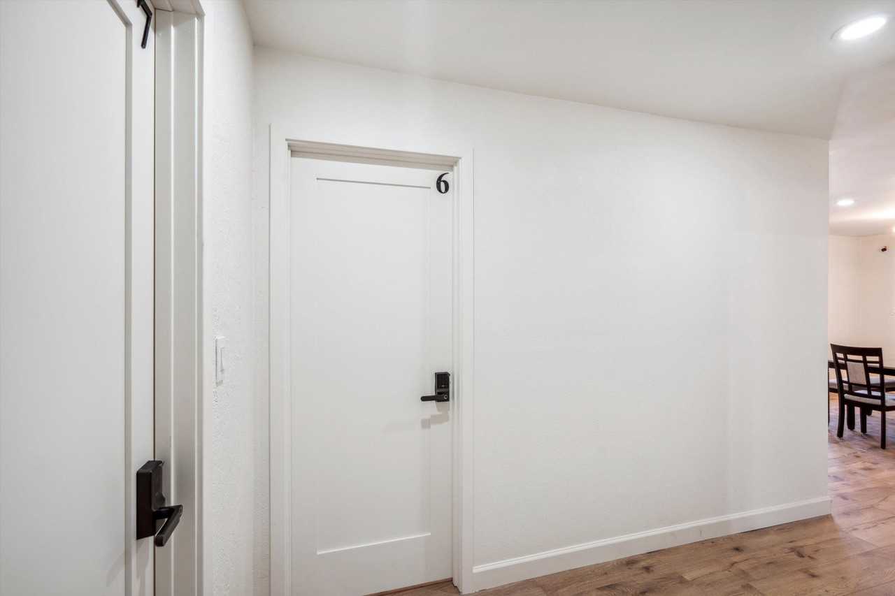 W Paradise Dr - Photo 5 of 11