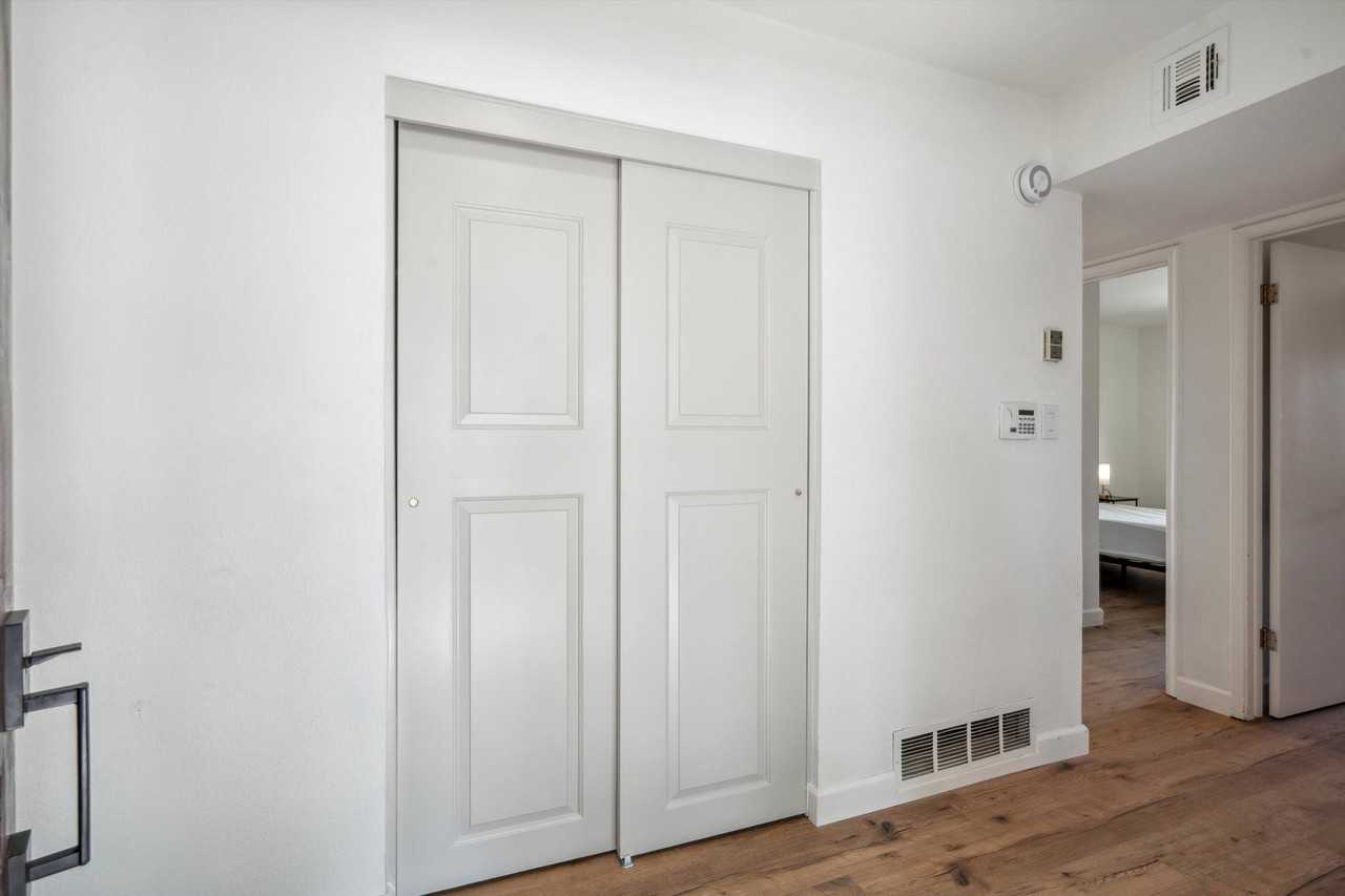 W Paradise Dr - Photo 7 of 11