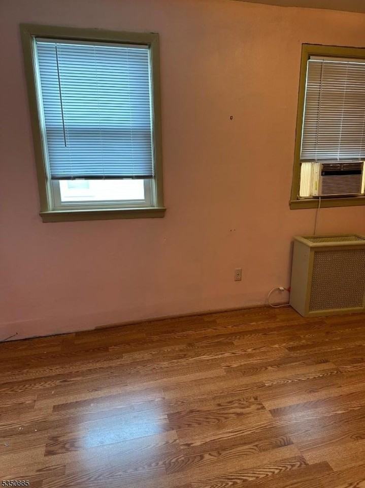 252 N 7th St - Photo 6 of 7