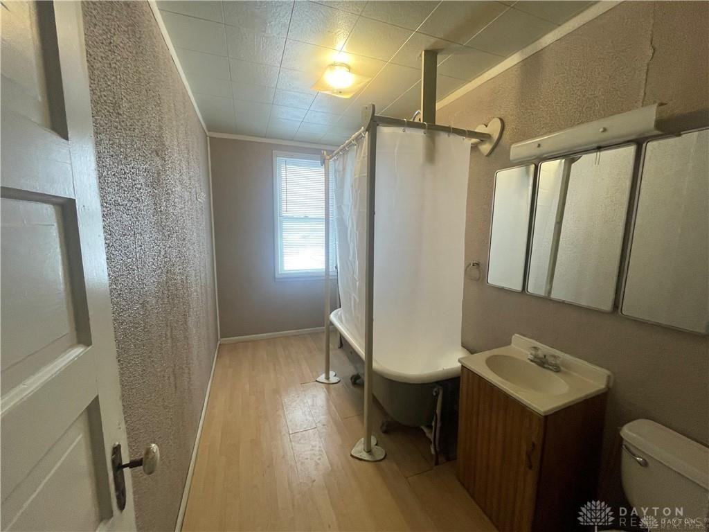 254 Linden Ave - Photo 7 of 10