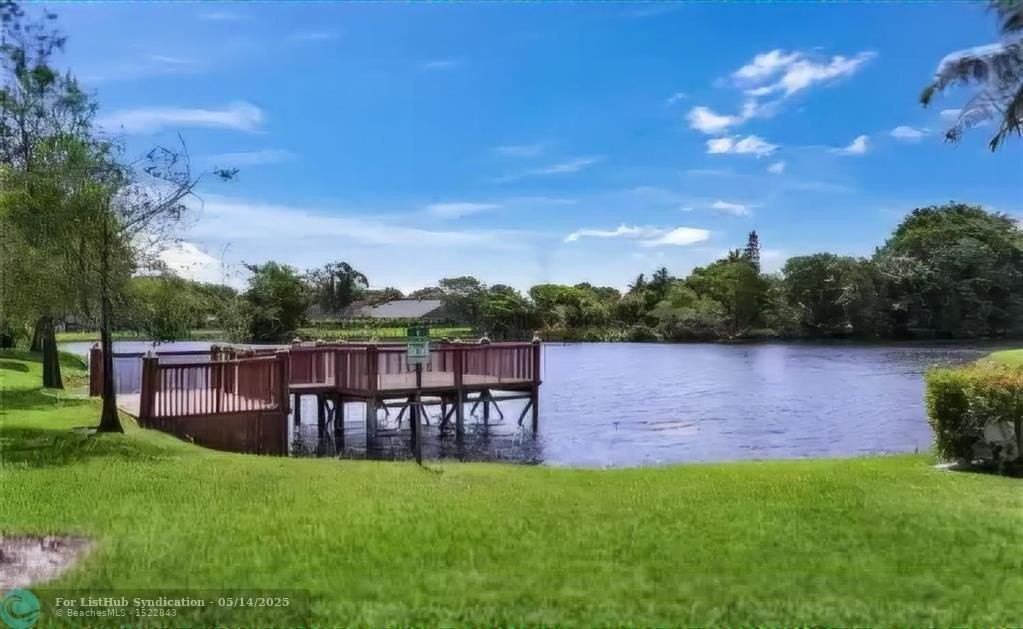 7952 Northwest 7th Court - Photo 6 of 18