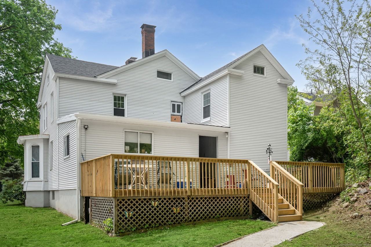 35 South St - Photo 2 of 22