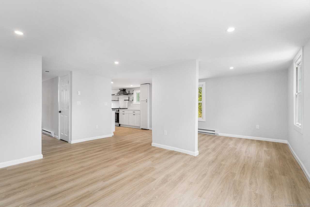 35 South St - Photo 7 of 22