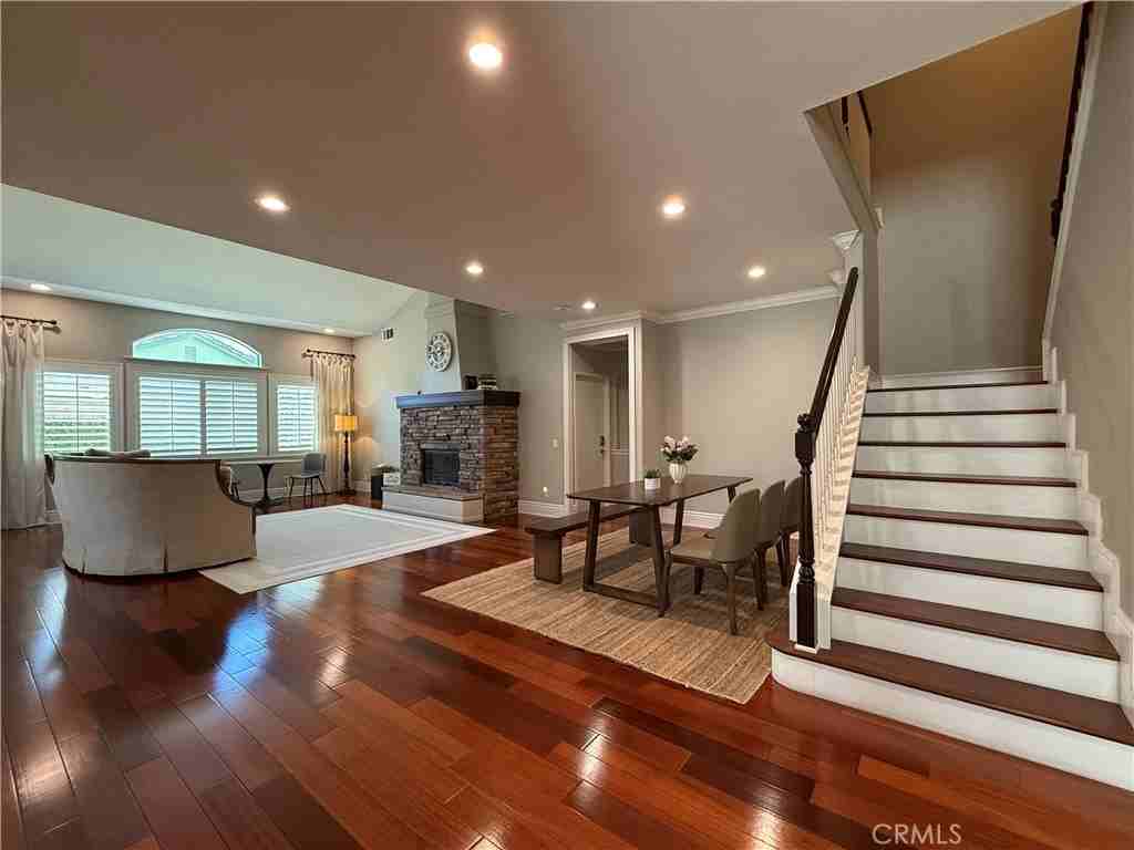 12210 Vista Ct - Photo 7 of 50