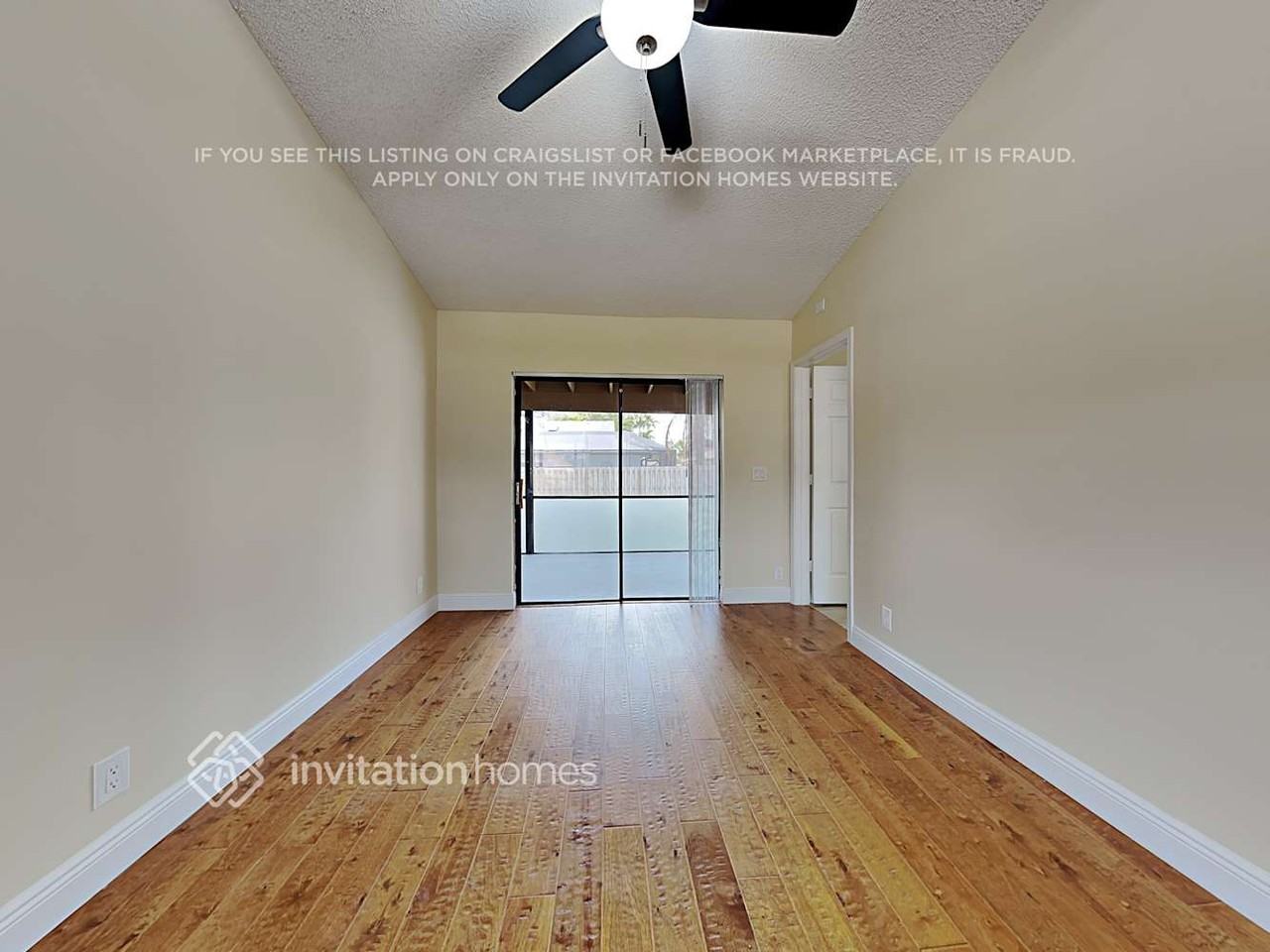 13598 Jonquil Pl - Photo 5 of 23