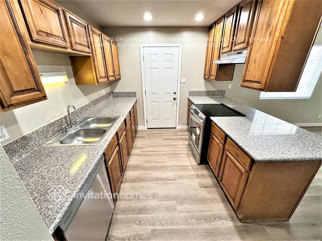 111 E Mckinley St - Photo 7 of 18
