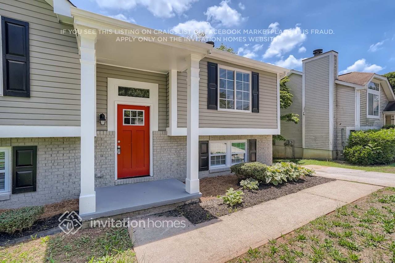 6083 Raintree Bnd - Photo 4 of 25