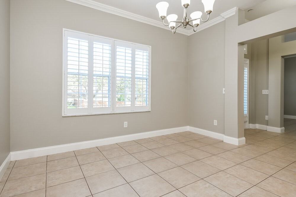 1030 Trailside Ct - Photo 5 of 16