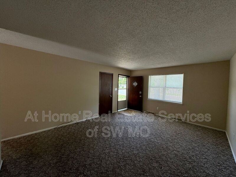 135 3714A S Farm Road - Photo 2 of 7