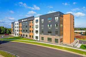 featured image of 2620 Fairway Dr