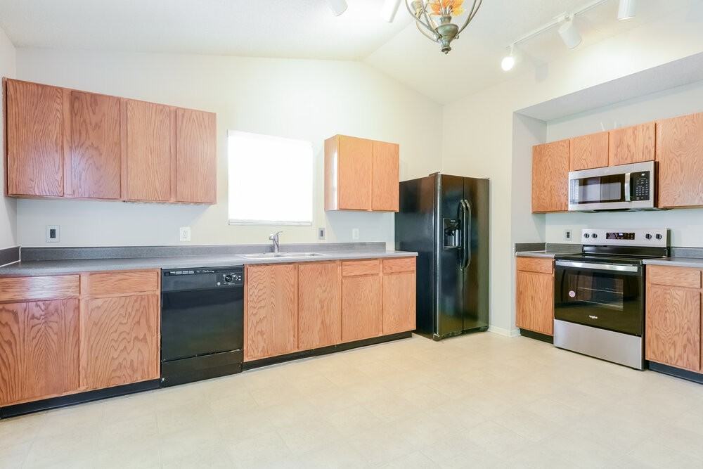 2989 Hearthside Dr - Photo 6 of 16