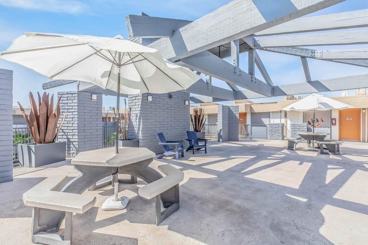 The Loreto Apartments - Photo 5 of 30