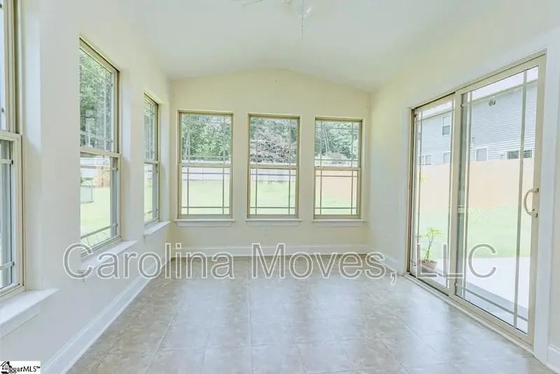 4 Cedarhill Ct - Photo 7 of 26