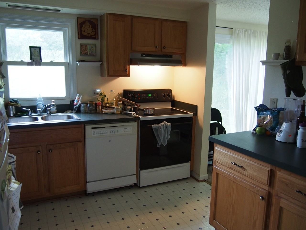 5702 Goucher Dr - Photo 2 of 5