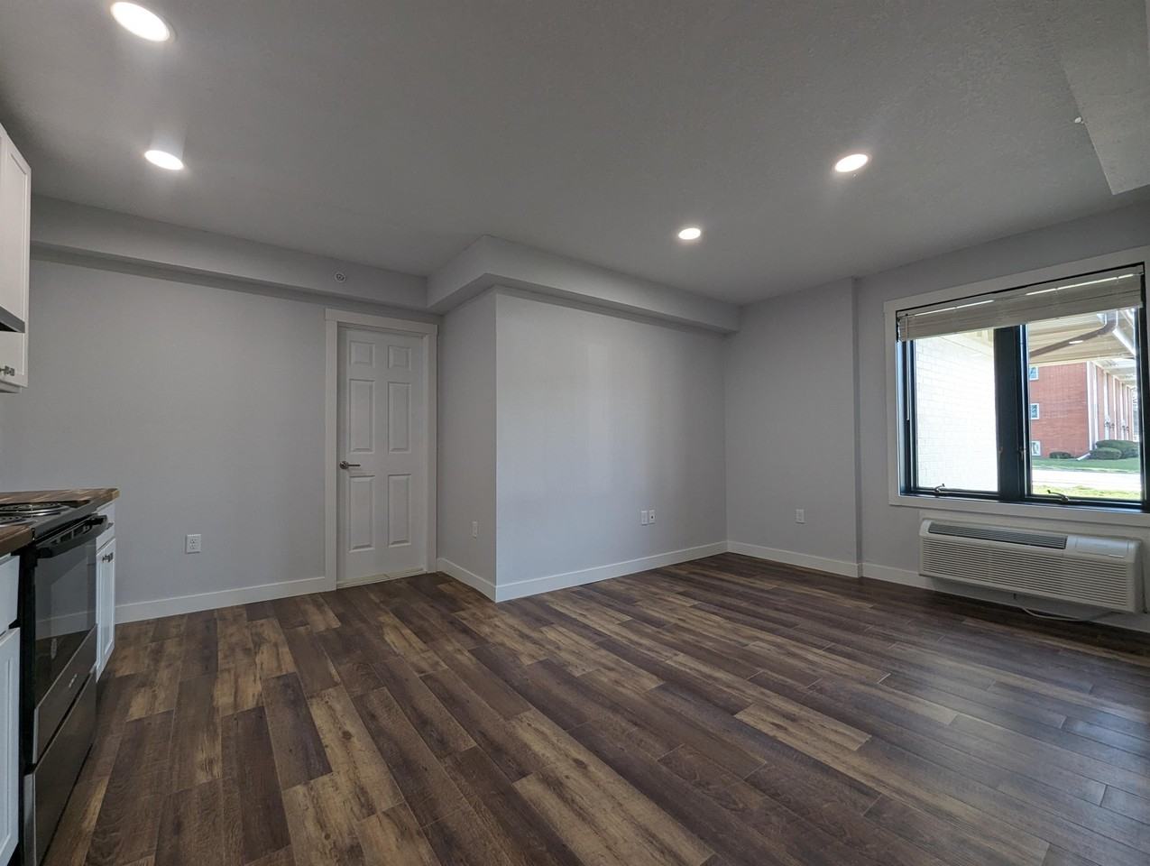 Mid North Flats at Jefferson - Photo 2 of 26