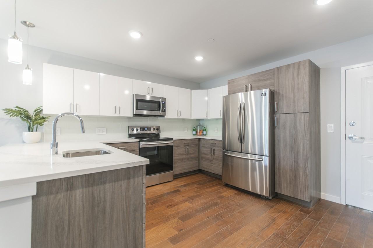 The Flats on Pechin - Photo 6 of 47