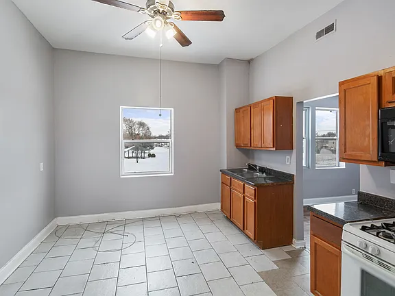 163 22nd Street - Photo 3 of 10