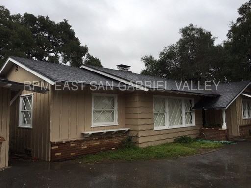 2620 New York Dr - Photo 2 of 25