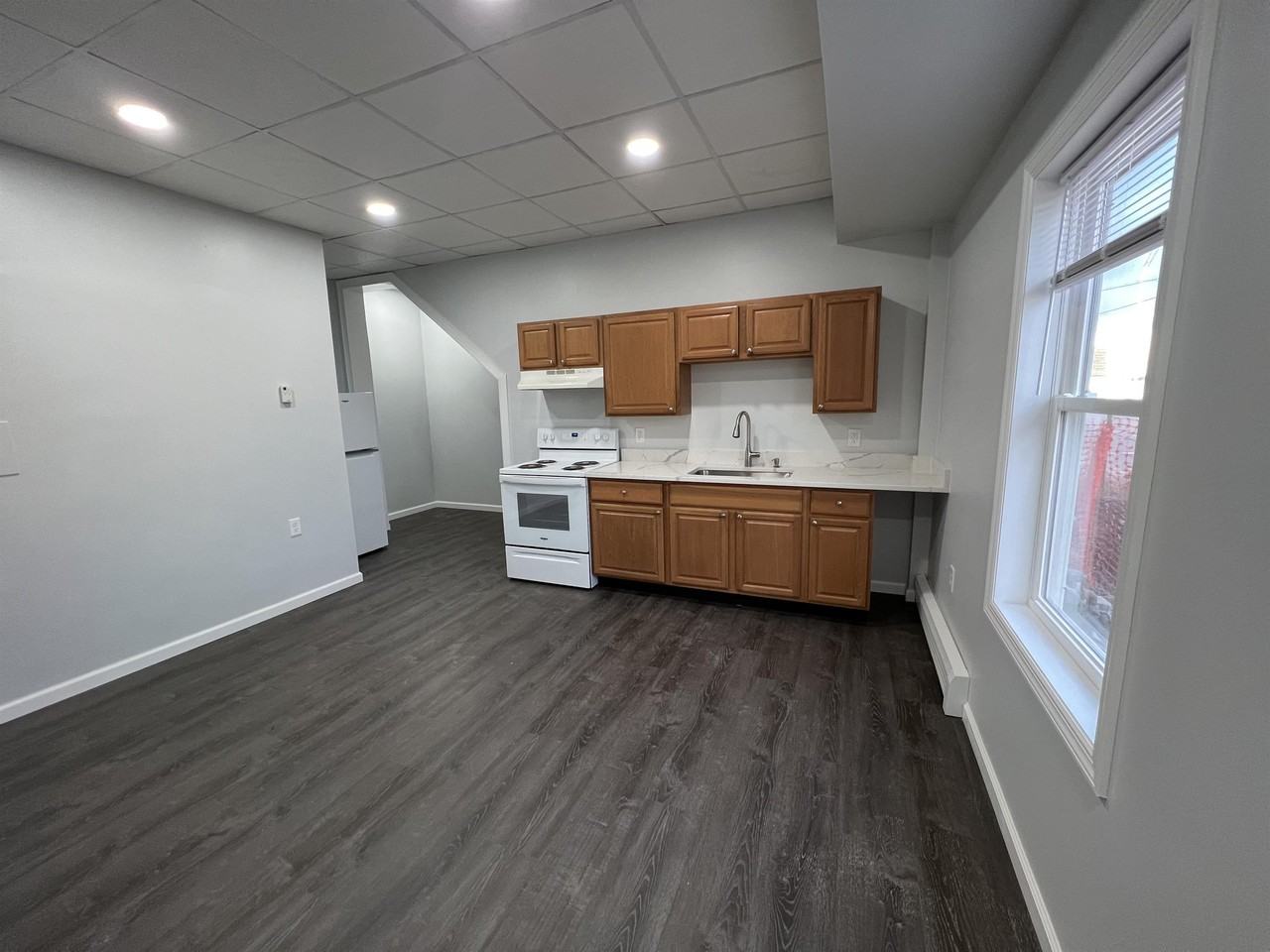 727 Main - Photo 3 of 42