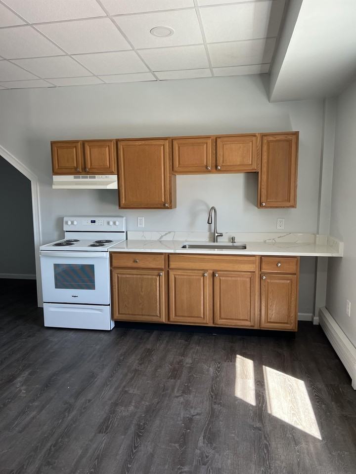 727 Main - Photo 4 of 42