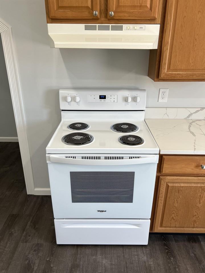 727 Main - Photo 7 of 42