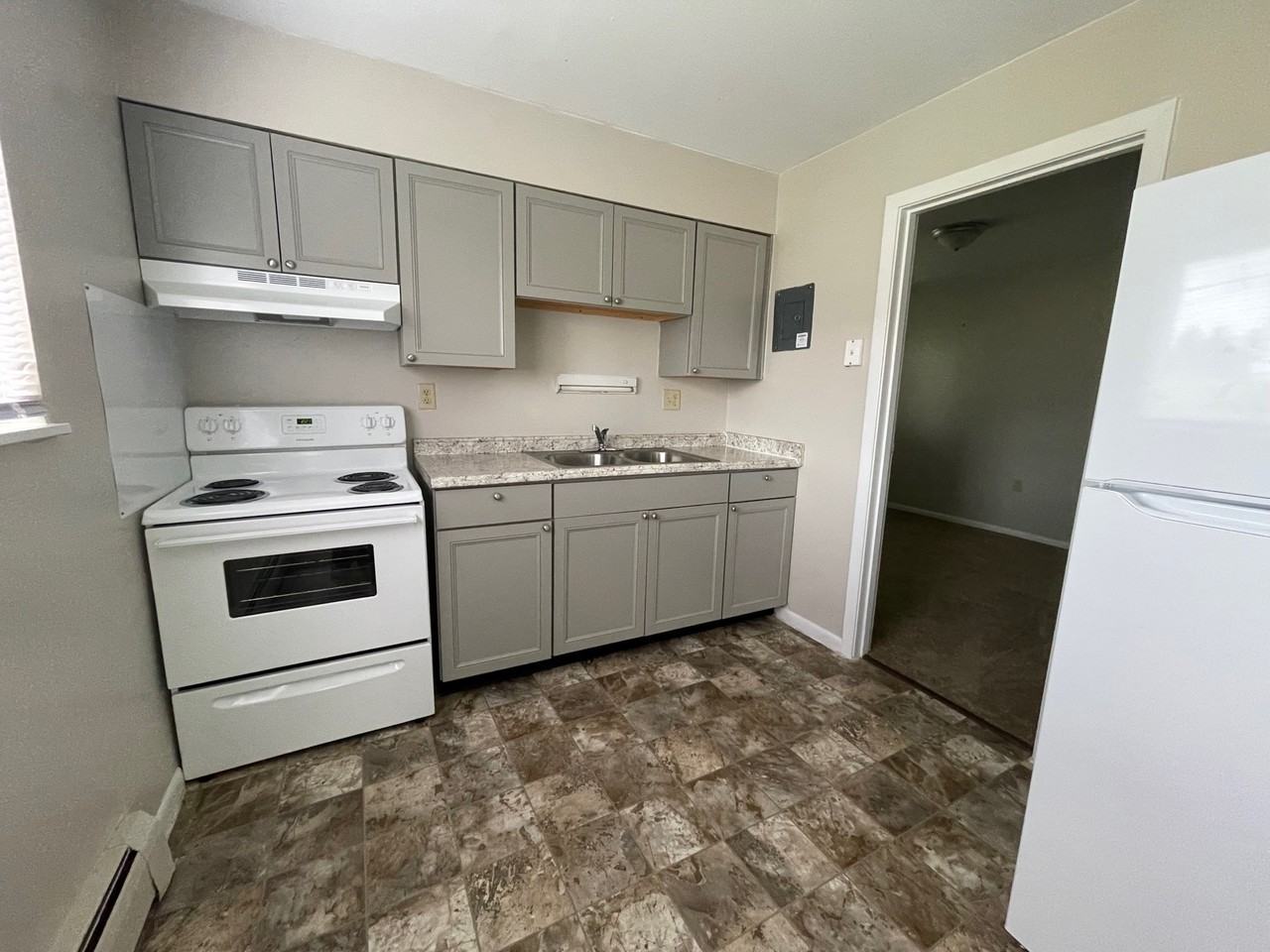 7515 U.S. Highway 42 - Photo 4 of 7