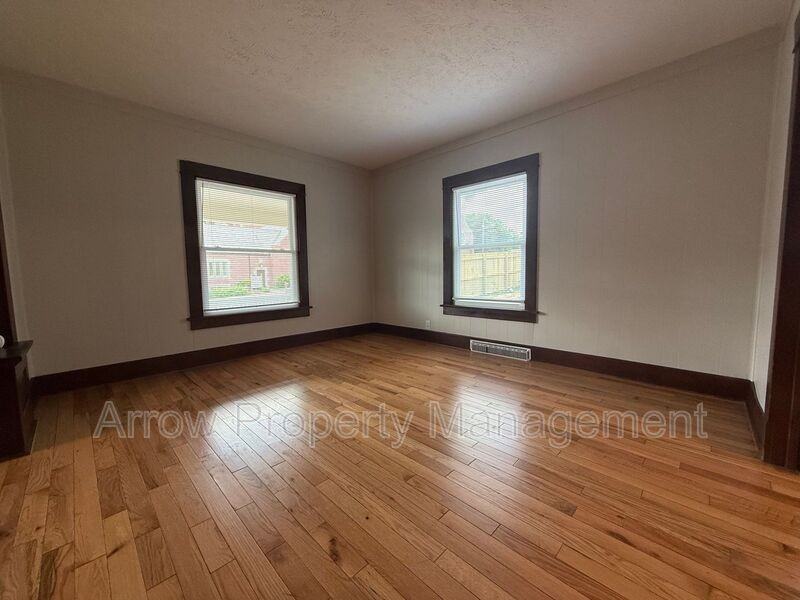 2616 South St - Photo 6 of 11