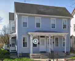 featured image of 221 Wesley St